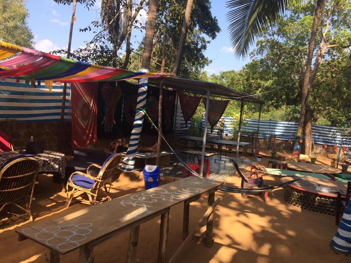 Road House Hostel Bãi biển Bãi biển Palolem Ngoại thất bức ảnh