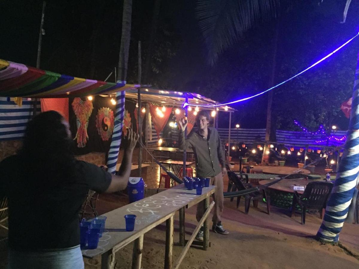 Road House Hostel Bãi biển Bãi biển Palolem Ngoại thất bức ảnh